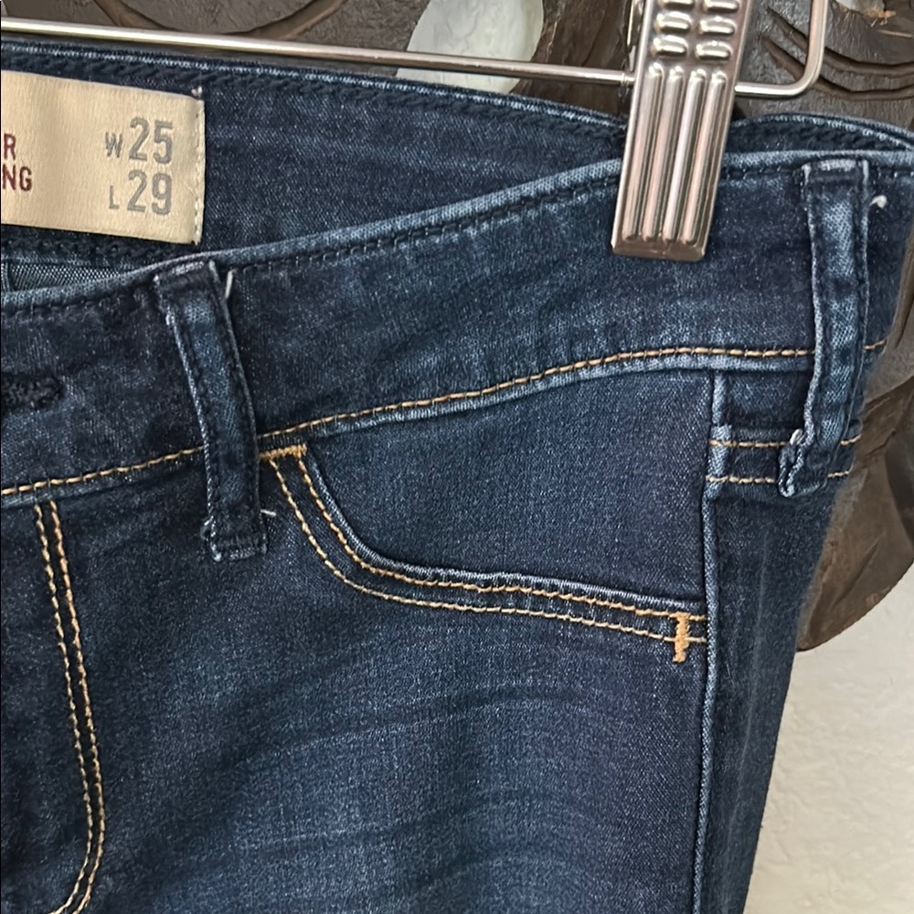 Hollister Dark Blue Jean Leggings Women’s Size 1R - Picture 4 of 7